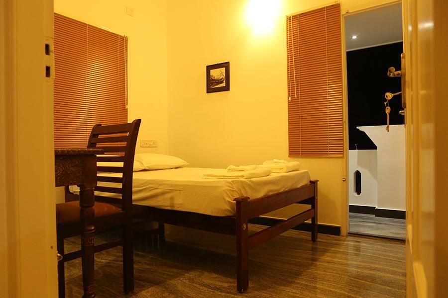 Janatha Homestay Kochi Exterior photo